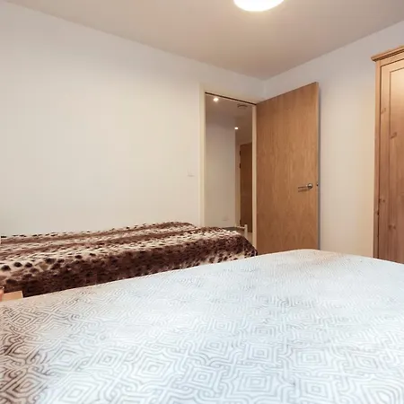 Apartamento Bright, Roomy 2br Flat For 6 Near Central Bristol